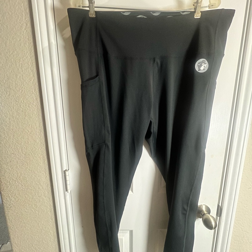 Buc-ee's black Joggers for Women